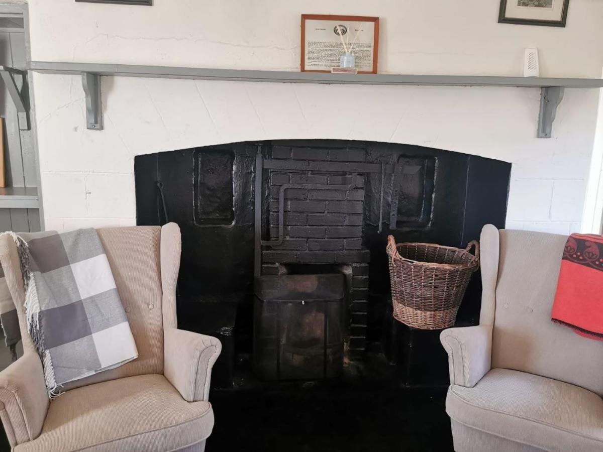 Corofin Lake Cottages Esterno foto